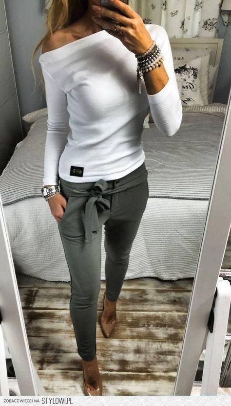 80 Outfits, Casual Chic Fall Outfits, Casual Chic Fall, Chic Fall Outfits, Green Pants, Fall Fashion Trends, Casual Fall Outfits, Outfits Casuales, Look Fashion