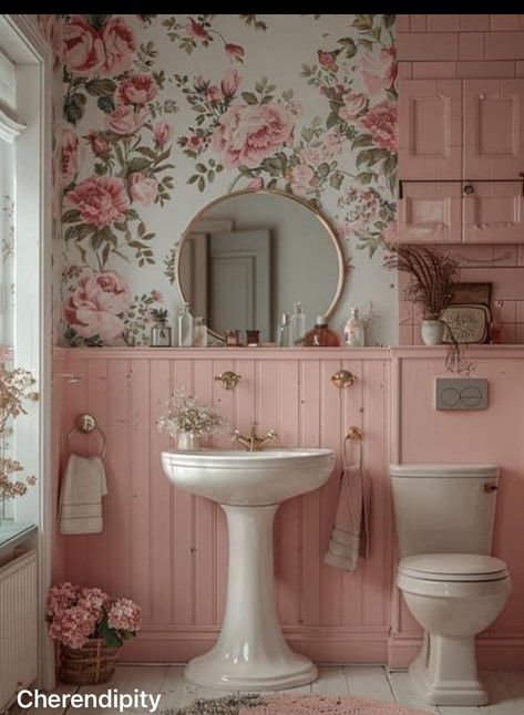 Tiny House Wallpaper, Pink Mid Century Modern Bathroom, Rose Bathroom Ideas, Pink Cottage Bathroom, Light Pink Bathroom Ideas, Colourful Bathroom Decor, Pink Coastal Bathroom, Bathroom Pink Aesthetic, Cottage Core Bathroom Aesthetic