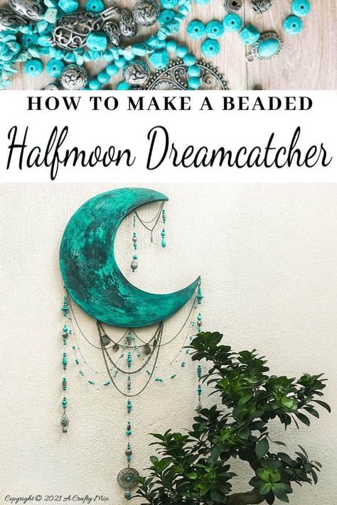 Witchy Bohemian Decor, Diy Boho Dreamcatcher, How To Dream Catcher, Diy Celestial Decor, Moon Dreamcatcher Diy, Celestial Crafts, Clay Dream Catcher, Half Moon Dream Catcher, Wreath Party