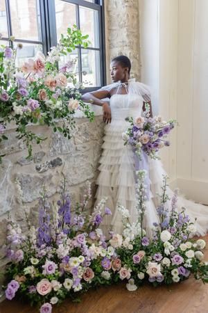 The Loveliest Explosion Of Lilac And Lavender Purple Wedding Florals, Pink And Purple Wedding, Lavender Wedding Theme, Purple Flower Arrangements, Pink Purple Wedding, Purple Wedding Decorations, Violet Wedding, Weekend Mood, Lilac Wedding