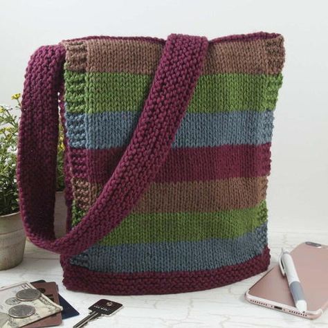 Easy Knit Messenger BagThis knit bag pattern is both handy and super simple to make!By: Lorna Miser for willowyarns.com0 Tote Crochet, Knitting Bag Pattern, Knit Purse, Bag Pattern Free, Easy Knit, Bag Crochet, Simple Bags, Crochet Bags, Free Knitting Pattern