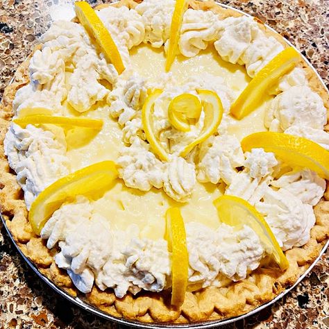 Creme Egg, Lemon Meringue, Deep Dish, Vegetarian Cheese, Perfect Desserts, Heavy Cream, For Love And Lemons, Pie Crust, Meringue