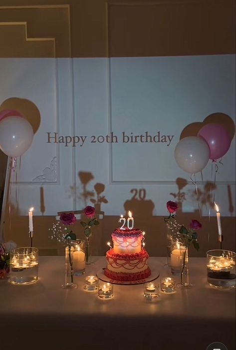 حفل توديع العزوبية, Happy Birthday Decor, Happy 20th Birthday, 20th Birthday Party, Simple Birthday Decorations, Cute Birthday Pictures, Cute Birthday Ideas, Birthday Ideas For Her, Birthday Dinner Party