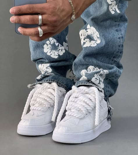 Drips For Men, Billie Eilish Af1, Estilo Drip, Drip Fashion, Drippy Outfit, Drip Outfit Men, Trendy Boy Outfits, Dope Outfits For Guys, White Rope