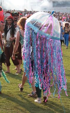 Jellyfish Costume Umbrella, Under The Sea Costume, Under The Sea Costumes, Sea Costume, Jellyfish Costume, Fish Costume, Burning Men, Games Diy, Masks Diy