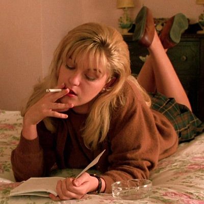 Laura Palmer, Twin Peaks, A Book, Writing, Reading, Bed