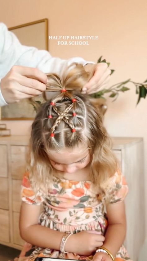 Aynsley Ovard Jorgensen | Such a fun half up hairstyle today!!!! 🧡🧚🏻‍♀️✨🫶🏻 happy weekend!!! #hairstyle #hair #toddlerhairstyles #toddlerhair #hairtutorial #hairideas... | Instagram Thanksgiving Girls Hairstyles, Thanksgiving Kids Hairstyles, Toddler Party Hairstyles Girl, Simple Toddler Girl Hairstyles, Toddler Hair Ideas Girl, Fall Toddler Hairstyles, Kids Thanksgiving Hairstyles, Thanksgiving Toddler Hairstyles, Toddler Thanksgiving Hairstyles