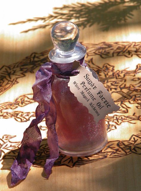 Pink Sugar Faerie Perfume Oil Istoria Modei, Aphrodite Aesthetic, Fairy Aesthetic, Season Of The Witch, Pink Sugar, Potion Bottle, Beltane, Witch Aesthetic, Perfume Oil