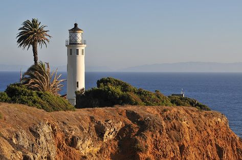 Budget Trips, California Attractions, Packing Ideas, Beautiful Lighthouse, Light House, Los Angeles County, Structure Design, San Pedro, Budget Travel