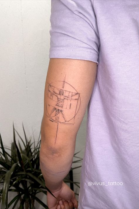 Vitruvian Tattoo, Vitruvian Man Tattoo Design, Arm Men Tattoo, Arm Tattoo Inspiration, Liam Tattoo, Vitruvian Man Tattoo, Jay Alvarez, Dragon Tattoo Arm, Anatomy Tattoo