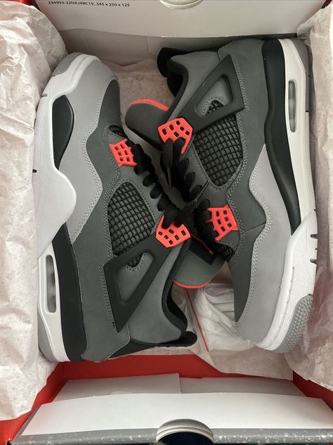 Size 10 - Jordan 4 Infrared Get a price at https://copapair.com/size-10-jordan-4-infrared/ Jordan 4 Infrared, Dream Sneakers, Retro Fitness, Air Jordan Nike, Fitness Shoes, Jordan 4s, Pretty Shoes Sneakers, White Nike Shoes, Nike Fashion Shoes