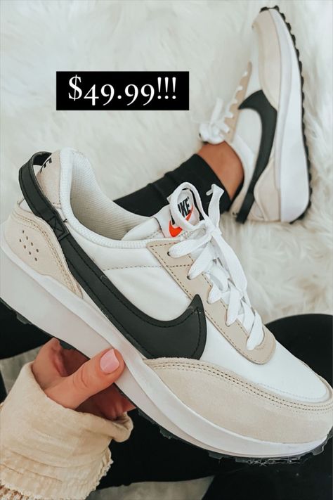 Nike Women's Waffle Debut Running … curated on LTK Bangs Hairstyles, Nike Waffle, Chic Heels, 2022 Trends, Everyday Shoes, Hair Tutorials, Nike Shoes Women, Trendy Sneakers, Black Nike