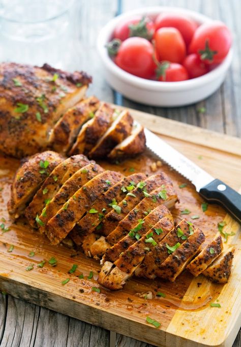 Smoked Paprika Chicken, Smoked Chicken Recipes, Paprika Recipes, Paprika Chicken, Smoked Meat, Chipotle Chicken, Slim Fast, Keto Chicken, Poultry Recipes