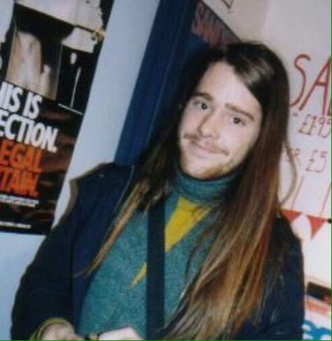 Chad Canning bd, today 1/31 Nirvana Members, Chad Channing, Krist Novoselić, Nirvana Kurt Cobain, Nirvana Kurt, Grunge Band, Smells Like Teen Spirit, Dave Grohl, Debut Album