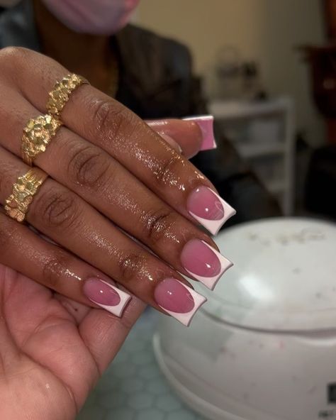 Crisp shape and clean hand painted French i love this set 🤩😍💖✨💦 | Instagram Ideas For Nails Acrylic, Bck 2 School Nails, Short Nails Design French Tips, Cute Nail French Tip Designs, Short Length Nails Acrylic Square, French Tip Nails Not Acrylic, Nail French Design Ideas, Nails With Two Designs, French Tips Nails Ideas