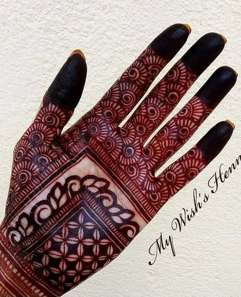 Dulhan Mehndi Designs Easy, Easy Dulhan Mehndi Designs, Unique Mehndi Designs Front Hand Easy, Palm Mehndi Design Modern, Palm Designs Mehndi, Palm Mehndi Design Beautiful, Mehndi Designs Easy Palm, Full Palm Mehndi Design Easy, Front Palm Mehndi Design Unique