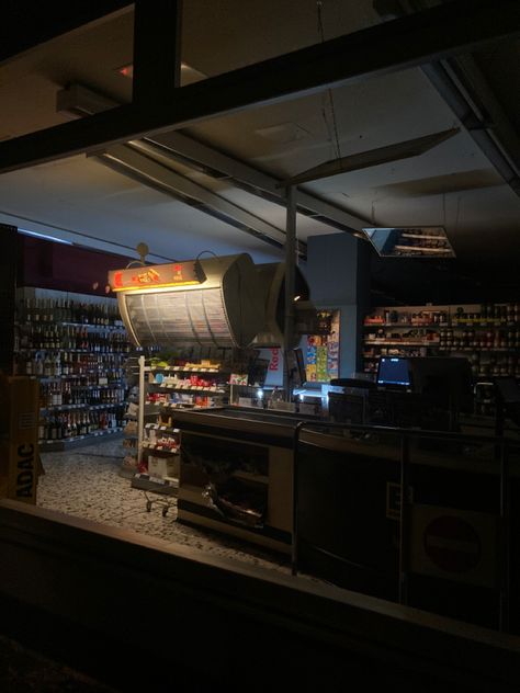 #aesthetic #night #dark #darkaesthetics #darkacademia #darkacademiaaesthetic #darkcore #supermarket Working Supermarket Aesthetic, Dark Grocery Store Aesthetic, Supermarket At Night, Convenience Store Aesthetic Night, Convenience Store At Night, Super Market Aesthetic, Film Storyboard, Supermarket Aesthetic, Slasher Summer