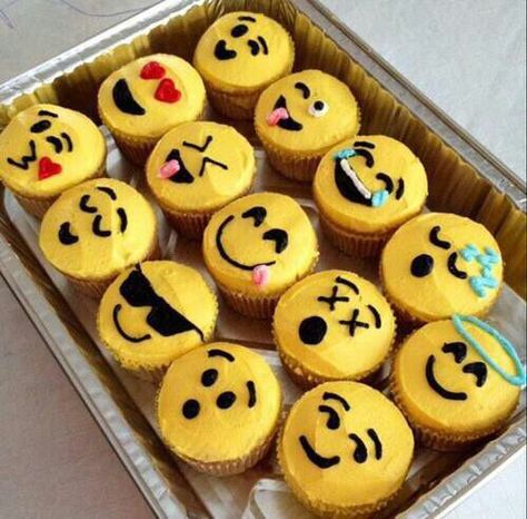 Birthday Parties, Emoji Cupcakes, Emoji Birthday Party, Emoji Birthday, Emoji Faces, Food Yummy, Cupcake, Bucket List, Give It To Me