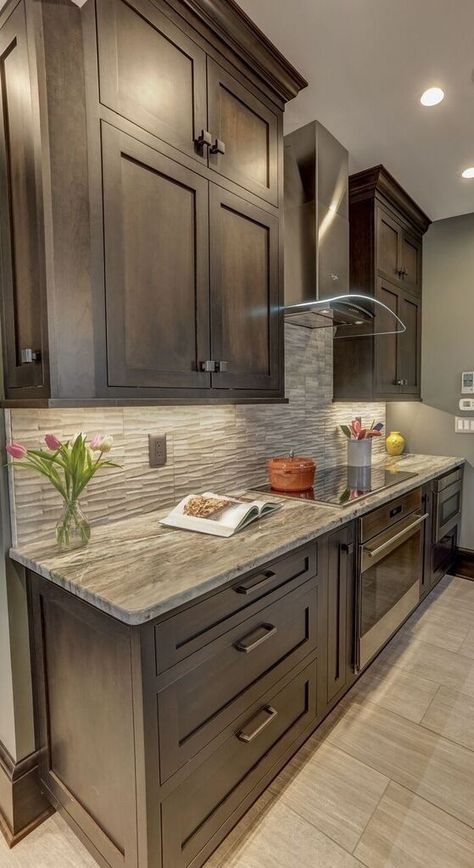 Brown Cabinets Grey Countertops, Light Wood Cabinets Dark Countertops, Kitchen Remodel Brown Cabinets, Farmhouse Kitchen Dark Cabinets, Kitchen Ideas Brown Cabinets, Kitchen Cabinets Cherry Wood, Kitchen Dark Brown Cabinets, Kitchen Backsplash With Dark Cabinets, 2 Tone Kitchen Cabinets