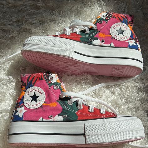 Converse All Star. Brand New. Colorfull Pastel Converse, Decorated Converse, Unique Converse, Clothing Graphics, Canvas Shoes Diy, Diy Converse, Cute Converse Shoes, Denim And Pearls, Black And White Trainers