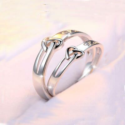 AuGrav designs and manufactures personalized jewelry in Platinum, Gold, Diamonds and Silver. We specialize in couple rings, be it for promise rings, wedding, engagement or proposal gifts. We help you get them. #youcancheck https://www.augrav.com/designer/silver-couple-rings Couple Rings Silver, Antique Ring Settings, Couple Ring Design, Bronze Wedding, Silver Promise Rings, Engagement Rings Couple, Promise Rings For Couples, Couples Ring Set, Silver Necklace Set