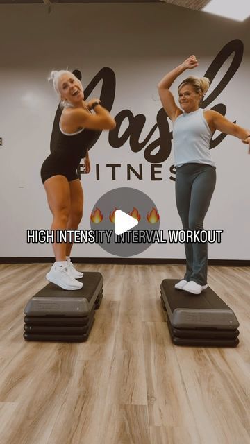 Ashley Beito | DASH Fitness on Instagram: "Just a little mid-week HIIT workout for ya’ll😘😜  Set those timers!!  :45 sec WORK :15 sec REST  Complete 3-4 Rounds!  ‼️Watch mom for modifications‼️  💙LIKE + TAG those workout buddies  👇🏼TO WORKOUT WITH US FROM HOME👇🏼  dashfitness.studio   . . . . . #hiitworkout #hiit #cardioworkout #modifiedworkouts #funworkout #motherdaughtergoals #dashfitness" Hiit Workout Schedule For Women, Fitness Step Workout, Peloton Hiit Workout, Fun Hiit Workouts, Fun Workouts For Women, Hiit Cardio Workouts Gym, Beginner Hiit Workout At Home, Step Workout Ideas, Hiit 30 Minute Workout