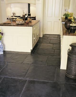 Black Slate Floor, Slate Kitchen, Slate Floor, Slate Tile Floor, Dark Wood Kitchens, Cream Kitchen, Flagstone Flooring, Slate Flooring, Kitchen Floor Tile