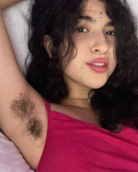 Women Are Fighting Against The Stigma Of Body Hair By Sharing 'Armpit Hair Selfies' Dark Beauty Photography, Red Hair Woman, Maternity Photography Poses, Fitness Inspiration Body, Body Picture, Indian Actress Hot Pics, Body Hair, About Hair, Red Hair