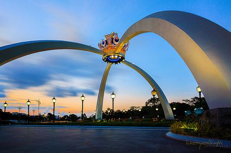 Istana Bukit Serene Visit Malaysia, Malaysia Itinerary, Legoland Malaysia, Malaysia Travel Guide, Johor Bahru Malaysia, Penang Island, Popular Places, Visit Singapore, Johor Bahru