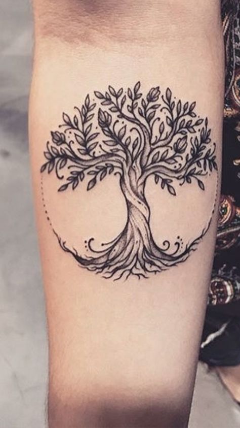 Cat Tattoos, Celtic Tree Tattoos, Celtic Tattoos For Men, Tree Tattoo Men, Family Tree Tattoo, Ancient Tattoo, Tree Tattoo Designs, Siluete Umane, Sweet Tattoos