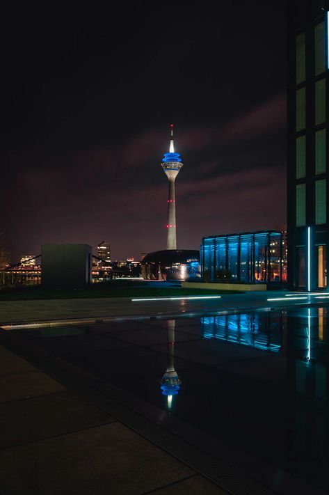 Fake Photos, Adobe Lightroom Cc, Dusseldorf, Adobe Lightroom, Cn Tower, Night In, The Back, Lightroom, Tower