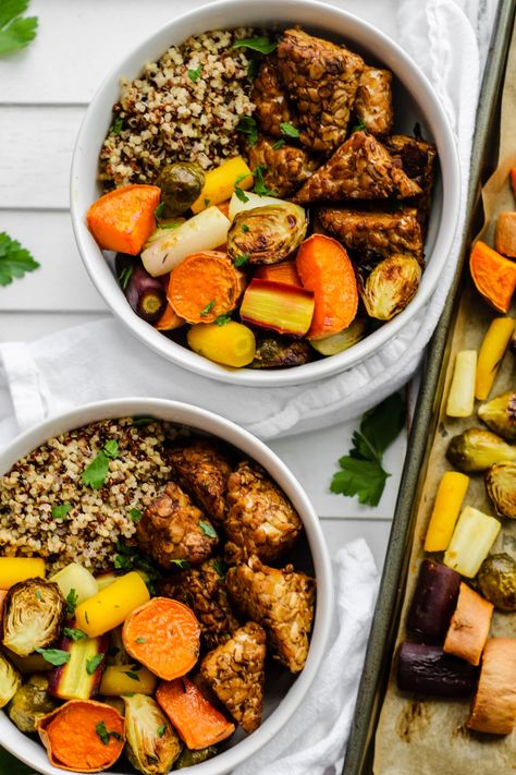 Maple Balsamic Tempeh Bowls Plant Based Buddha Bowl, Protein Packed Lunches, Rainbow Vegetables, Collard Green Wraps, Baked Tempeh, Power Bowl Recipe, Collard Green, Tempeh Bacon, Maple Balsamic