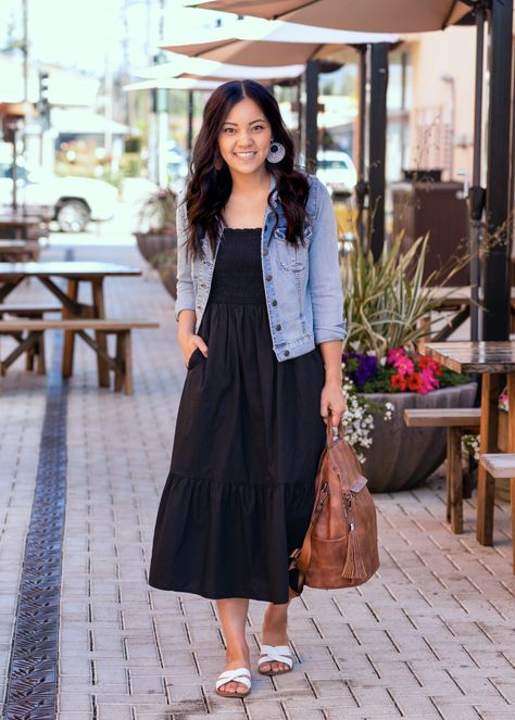 Black Dress With Jeans Jacket, Western Outfits Women Jean Jacket, Blue Dress With Jean Jacket, Black Midi Dress Outfit Summer, Jeans With Slides, Black Dress With Jean Jacket, White Slides Outfit, Black Dress Jean Jacket, Jean Jacket Outfits Summer