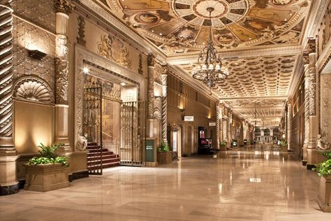 8 Los Angeles Hotels with Old Hollywood Style Biltmore Hotel, Hotel Photos, Los Angeles Hotels, Chateau Marmont, Old Hollywood Style, Beverly Hills Hotel, Hotel Architecture, Design Hotel, Cheap Hotels