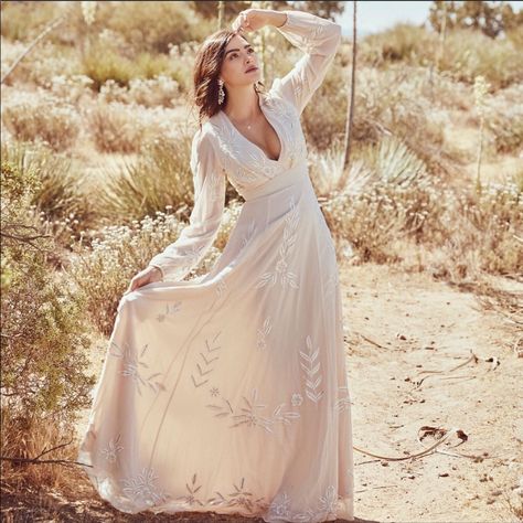 Anthropologie X Bhldn Belise Embroidered Maxi Dress In Oyster With A Plunging Neckline, Gorgeous Embroidery, And Subtle Beading, This Dress Offers Endless Possibilities. It’s Equally Perfect For Engagement Photos, A Casual Beach Wedding, A Reception Look, Or Honeymoon Date Night. Back Zip Polyester; Polyester Lining Professionally Clean New With Tags Suze 10 Shift Wedding Dress, Cream Colored Wedding Dress, Casual Beach Wedding, Bhldn Wedding Dress, Charmeuse Dress, Bhldn Dresses, Bhldn Dress, Reception Look, Eva Dress