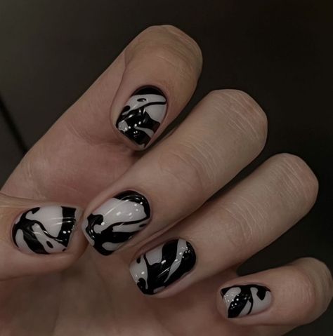 Short Gel Nails Black And White, Edgy Nail Designs, Classy Acrylic, Mens Nails, Trending Nails, Goth Nails, Grunge Nails, Minimal Nails, Edgy Makeup