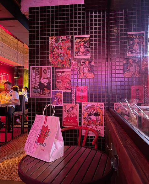 Asian Restaurant Aesthetic, Korean Restaurant Aesthetic, Aesthetic Neon Lights, Chinatown Restaurant, Asia Restaurant, Delivery Boy, Lucky Peach, Restaurant Aesthetic, Aesthetic Neon