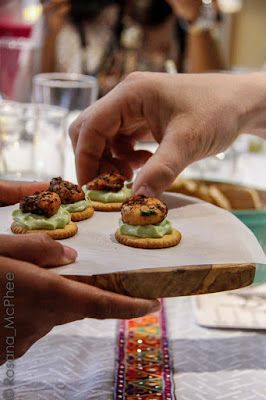 Chai Party, Indian take on the quintessential British Afternoon Tea Indian Chai Party Ideas, Indian Party Finger Food, Indian Hi Tea Party Ideas, Party Appetizers Indian, Indian Snacks For Party Finger Foods, Indian Canapes Ideas, Chai Party Ideas, Indian Afternoon Tea Ideas, Savoury Indian Snacks