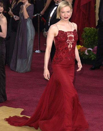 Rene Zellweger, Best Oscar Dresses Of All Time, Oscars Dresses, Best Oscar Dresses, Renée Zellweger, Academy Awards Red Carpet, Oscar Gowns, Oscar Fashion, Valentino Haute Couture