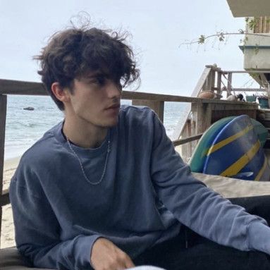 The summer I turned pretty-Conrad’s Playlist - playlist by Oli Urban | Spotify جوني ديب, Gambar One Direction, Books For Boys, The Perfect Guy, Aesthetic Guys, Book Boyfriends, Dream Boy, Percy Jackson And The Olympians, Boy Hairstyles