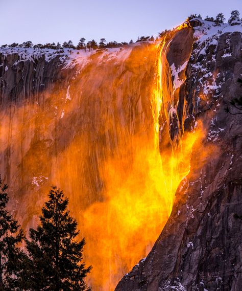 Horsetail Fall appears as if it is on fire when the sun illuminates the waterfall from just the right angle. Horsetail Falls, Yosemite Trip, Yosemite Park, National Parks Photography, Yosemite Falls, Yosemite Valley, California Dreamin', Us National Parks, Yosemite National