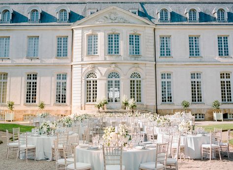 Chateau Du Grand Luce, Chateau Wedding Reception, High End Wedding Invitations, Coastal European Wedding, French Chateau Wedding Aesthetic, France Wedding Aesthetic, French Wedding Aesthetic, Neoclassical Wedding, Chateau Wedding Decor