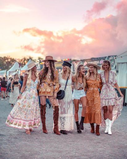 Look Da Festival, Moda Coachella, Looks Hippie, Look Hippie Chic, Coachella Party, Boho Festival Outfit, Festival Chic, Look Festival, Fest Outfits