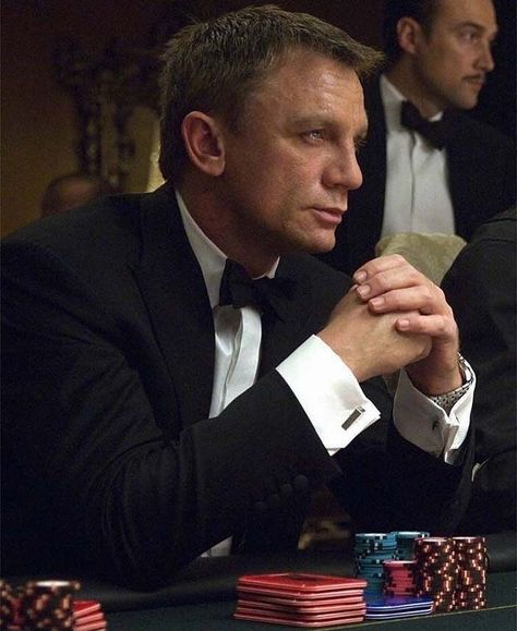 007 Casino Royale, Daniel Craig 007, Richard Curtis, Damien Chazelle, James Bond Style, Daniel Craig James Bond, British Movies, Gentlemans Club, 007 James Bond