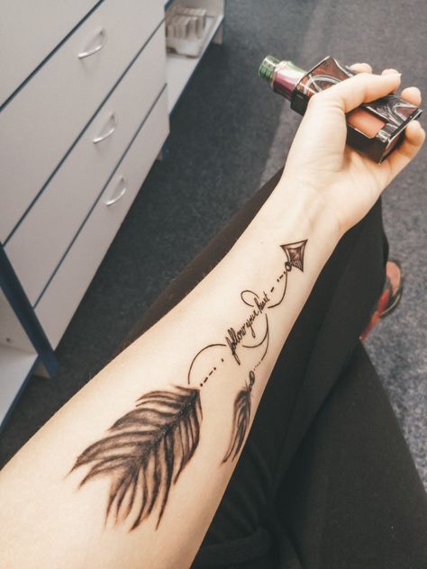 Follow Your Arrow Tattoo, Hand Tatto, Follow Your Arrow, Tiny Wrist Tattoos, Tattoos For Women Flowers, Infinity Tattoos, Arrow Tattoo, Arrow Tattoos, Follow Your Heart