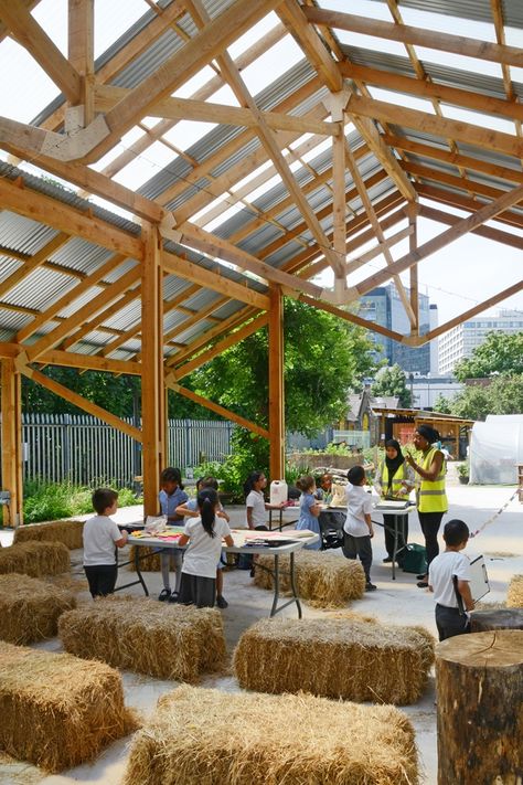 Waterloo City Farm Community Farm Design, Farm Workshop, Feilden Fowles, Outdoor Kindergarten, Peter Cook, Preschool Garden, Woodland House, Farm School, Farm Plans