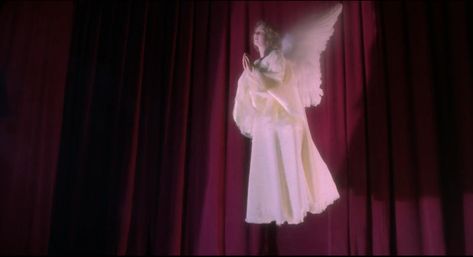 Twin Peaks: Fire Walk with Me (1992) Twin Peaks Fire, Fire Walk With Me, Three Angels, Laura Palmer, Angel Aesthetic, Scary Places, Film Inspiration, The Best Films, Twin Peaks