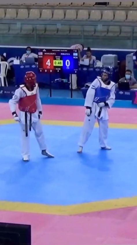 Sparring Taekwondo, Taekwondo Workout, Taekwondo Video, Karate Video, Tkd Taekwondo, Taekwondo Girl, Judo Karate, Taekwondo Training, Basic Workout