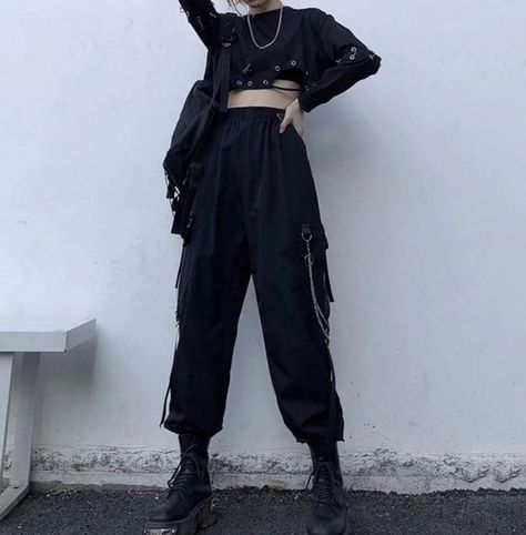 Harem Pants Fashion, Yoga Pants Men, Unique Pants, Stirrup Leggings, Yoga Pants Girls, Streetwear Pants, Pants Baggy, Trendy Jackets, Baggy Trousers