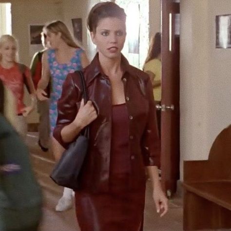 90s Fashion Buffy, Cordelia Buffy The Vampire Slayer Outfits, Cordelia Buffy Outfits, Cordelia Buffy The Vampire Slayer, Cordelia Outfits Buffy, 90s Vampy Outfits, Cordelia Chase Aesthetic, Buffy The Vampire Slayer Cordelia, Buffy Cordelia